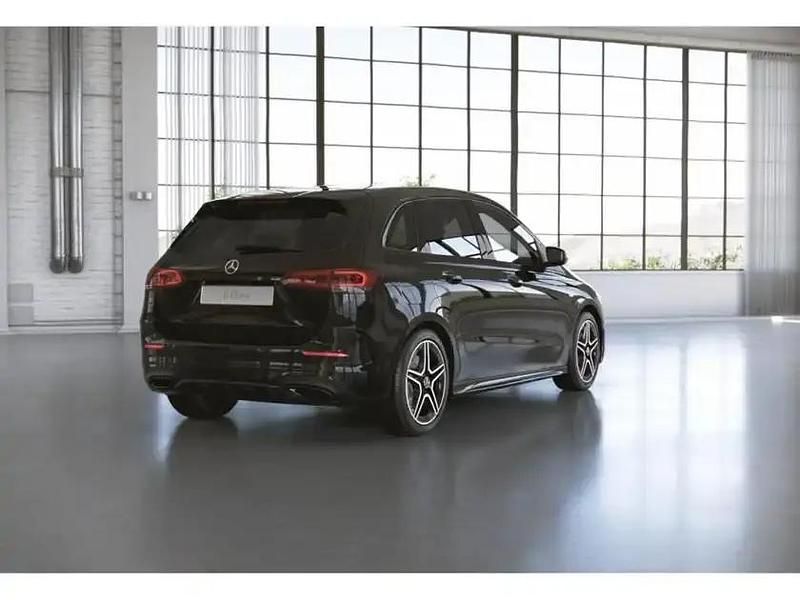 Usata Mercedes E250 160 CV (117 kW) 2022 Nero Station wagon
