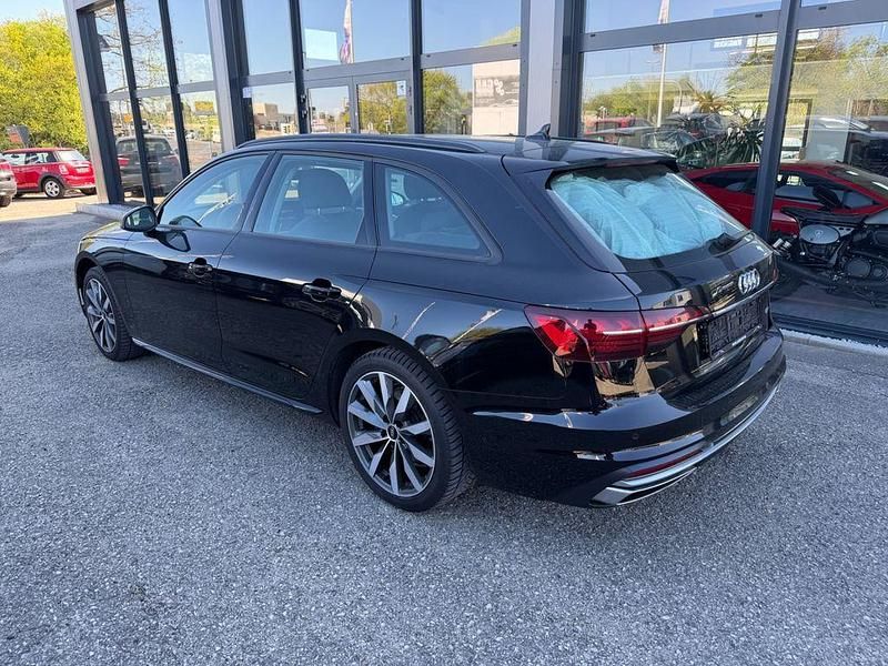 Gebraucht Audi A4 Advanced Plus 204 PS (150 kW) 2023 Schwarz Kombi