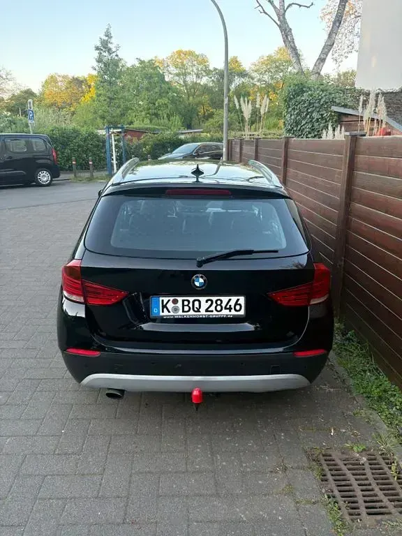 Gebraucht BMW X1 177 PS (130 kW) 2010 Schwarz SUV