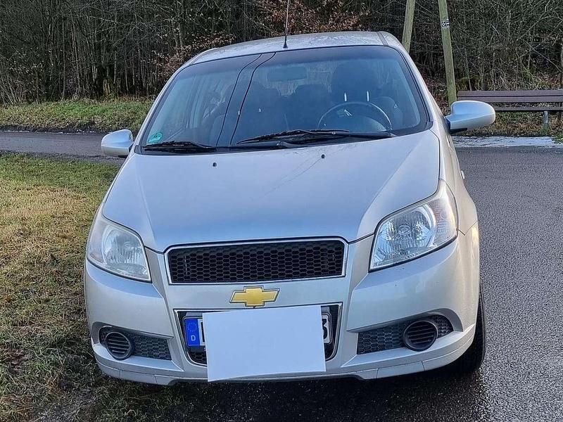 Gebraucht Chevrolet Aveo 84 PS (61 kW) 2009 Silber Kleinwagen