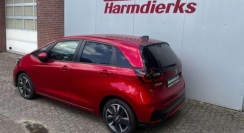 Neu Honda Jazz Advance 122 PS (89 kW) 2025 Premium crystal red metallic Kleinwagen
