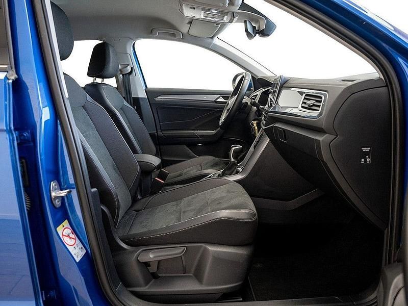 Gebraucht VW T-Roc Style 150 PS (110 kW) 2023 Ravennablau SUV