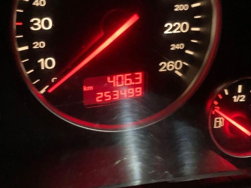 Gebraucht Audi A4 Design 220 PS (161 kW) 2001 Schwarz Kombi