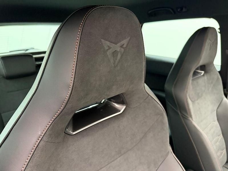 Nowe Cupra Ateca 150 KM (110 kW) 2026 Czarny SUV