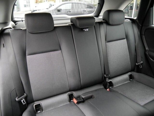 Gebraucht Mercedes B250e 218 PS (160 kW) 2022 Schwarz Van / Kleinbus