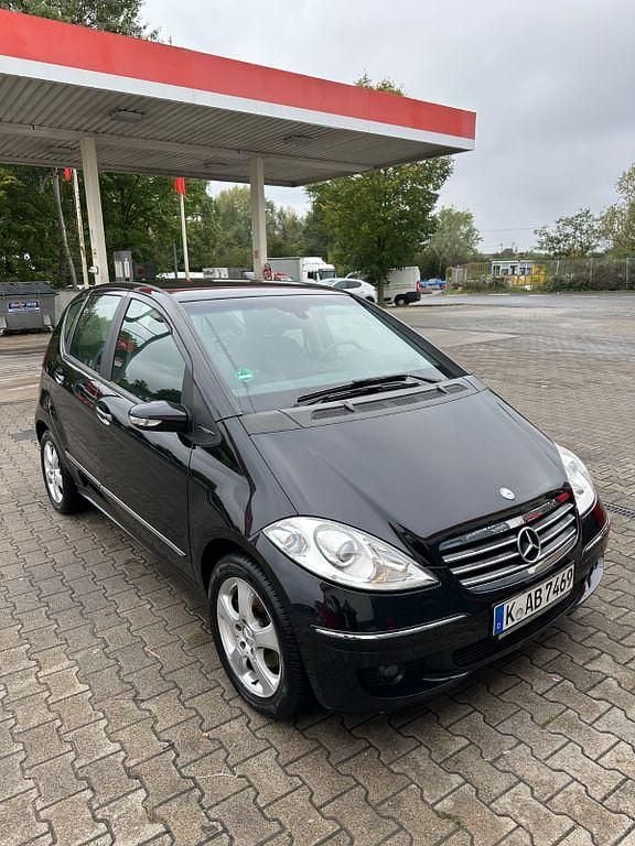 Schwarz Gebraucht 2006 Mercedes A170 Avantgarde Van / Kleinbus | 3.150 € (Guter Preis) - Bild 1/4