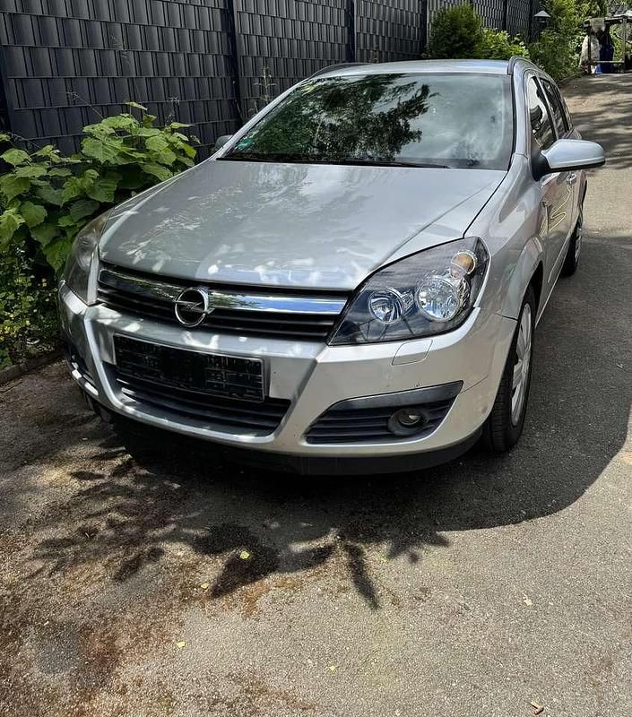 Gebraucht 2005 Opel Astra Kombi | 2.100 € (Fairer Preis) - Bild 1/4