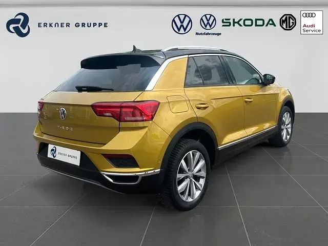Usata VW T-Roc Style 150 CV (110 kW) 2020 Giallo SUV