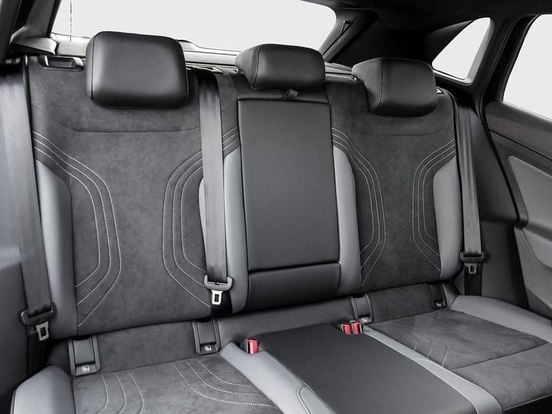 Gebraucht VW ID.4 Pro 210 kW (286 PS) 2024 Schwarz SUV