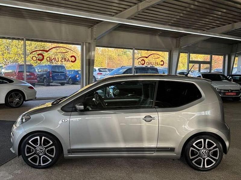 Gebraucht VW up! CLUB 75 PS (55 kW) 2016 Silber Kleinwagen