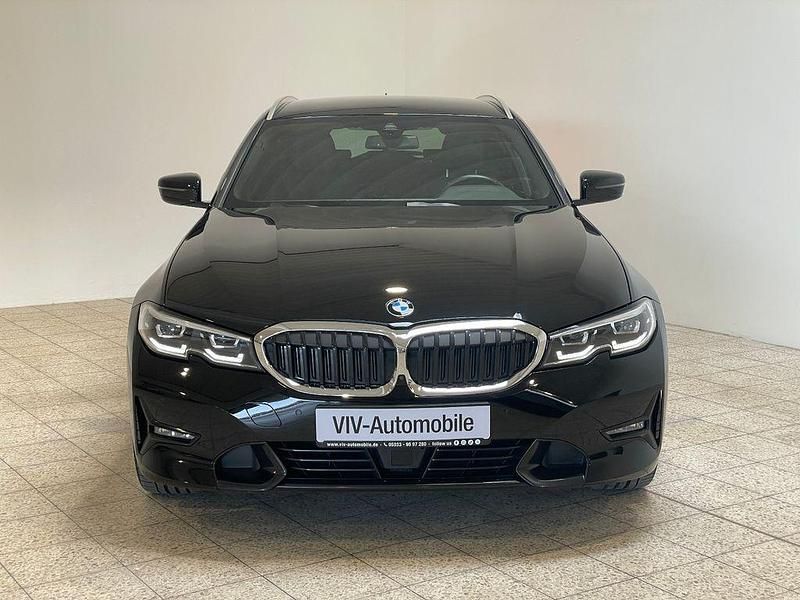 Gebraucht BMW 320 Sport Line 190 PS (139 kW) 2021 Schwarz Kombi