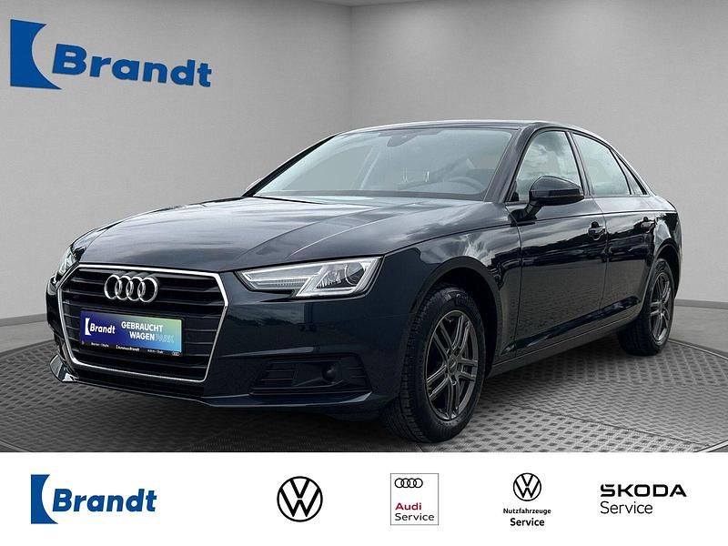 Mondscheinblau metallic (metallic) Gebraucht 2018 Audi A4 Design Limousine | 20.890 € (Fairer Preis) - Bild 1/3