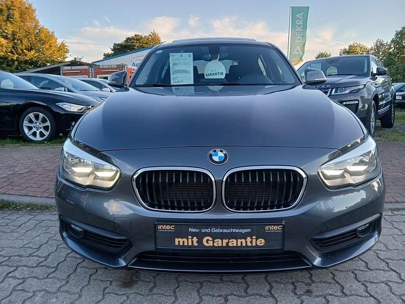 Gebraucht BMW 118 Advantage 136 PS (100 kW) 2017 Grau Kleinwagen