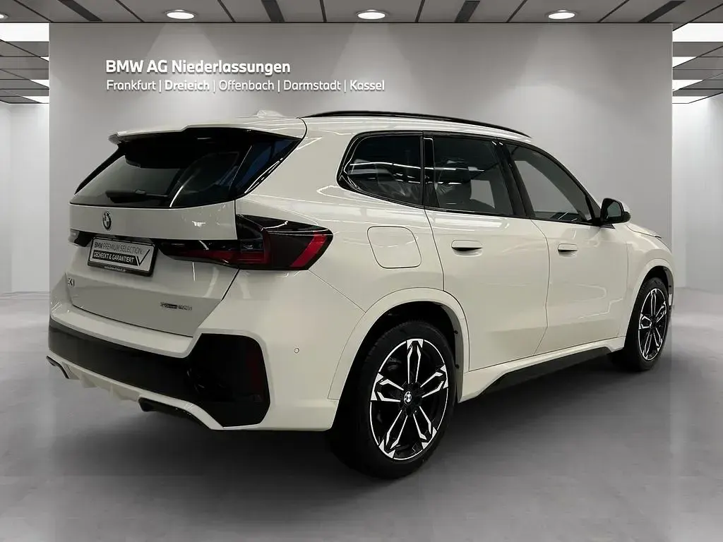 Gebraucht BMW X1 M Sport 156 PS (114 kW) 2025 Weiß SUV