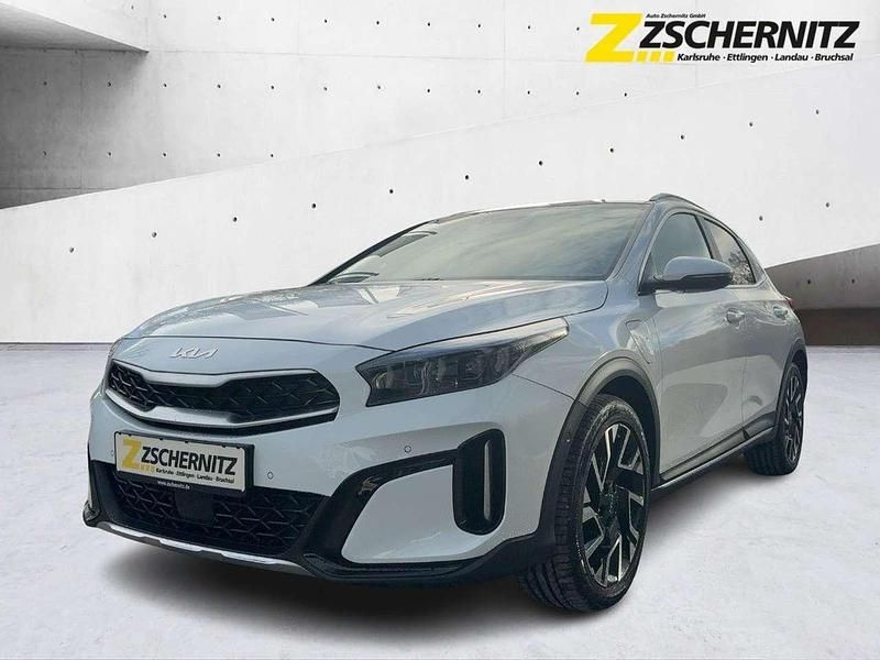 (wd) cararraweiss Gebraucht 2022 Kia XCeed Platinum Edition SUV | 22.990 € (Etwas zu teuer) - Bild 1/4