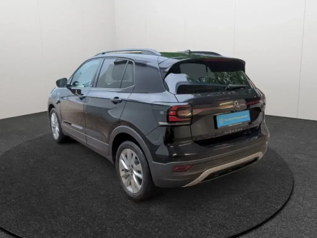 Gebraucht VW T-Cross Move 110 PS (80 kW) 2023 Schwarz SUV