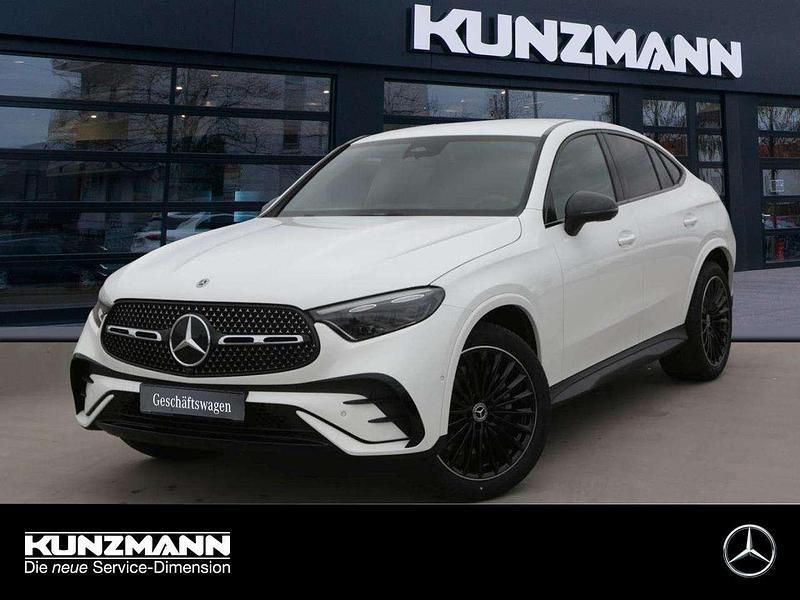 Polarweiß Gebraucht 2025 Mercedes 300 AMG Coupé | 62.320 € (Superpreis) - Bild 1/4