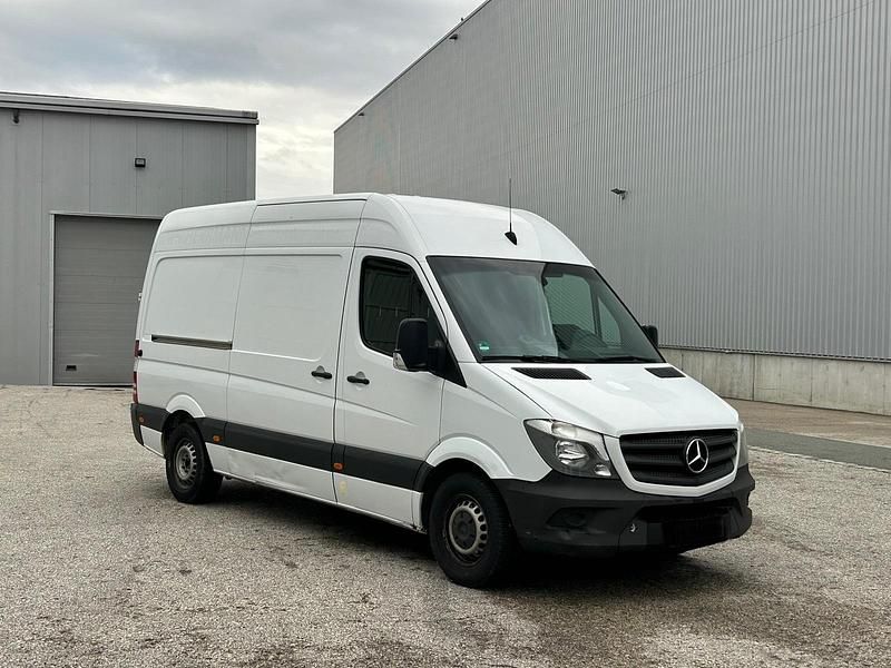 Weiß Gebraucht 2018 Mercedes Sprinter Van | 11.900 € - Bild 1/4