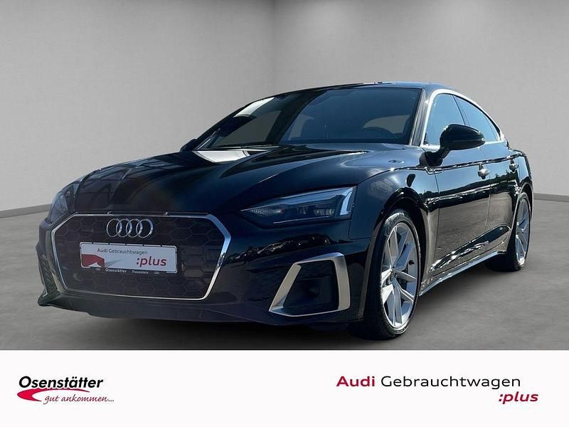 Mythosschwarz metallic Gebraucht 2022 Audi A5 Sportback S-Line Limousine | 44.320 € (Etwas zu teuer) - Bild 1/4