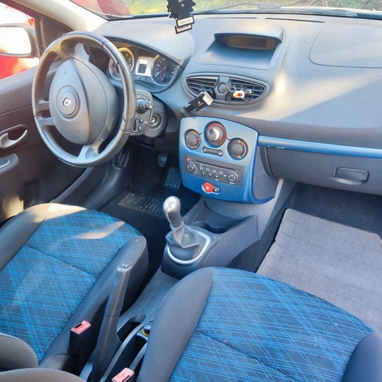 Gebraucht Renault Clio II Authentique 75 PS (55 kW) 2008 Blau Limousine