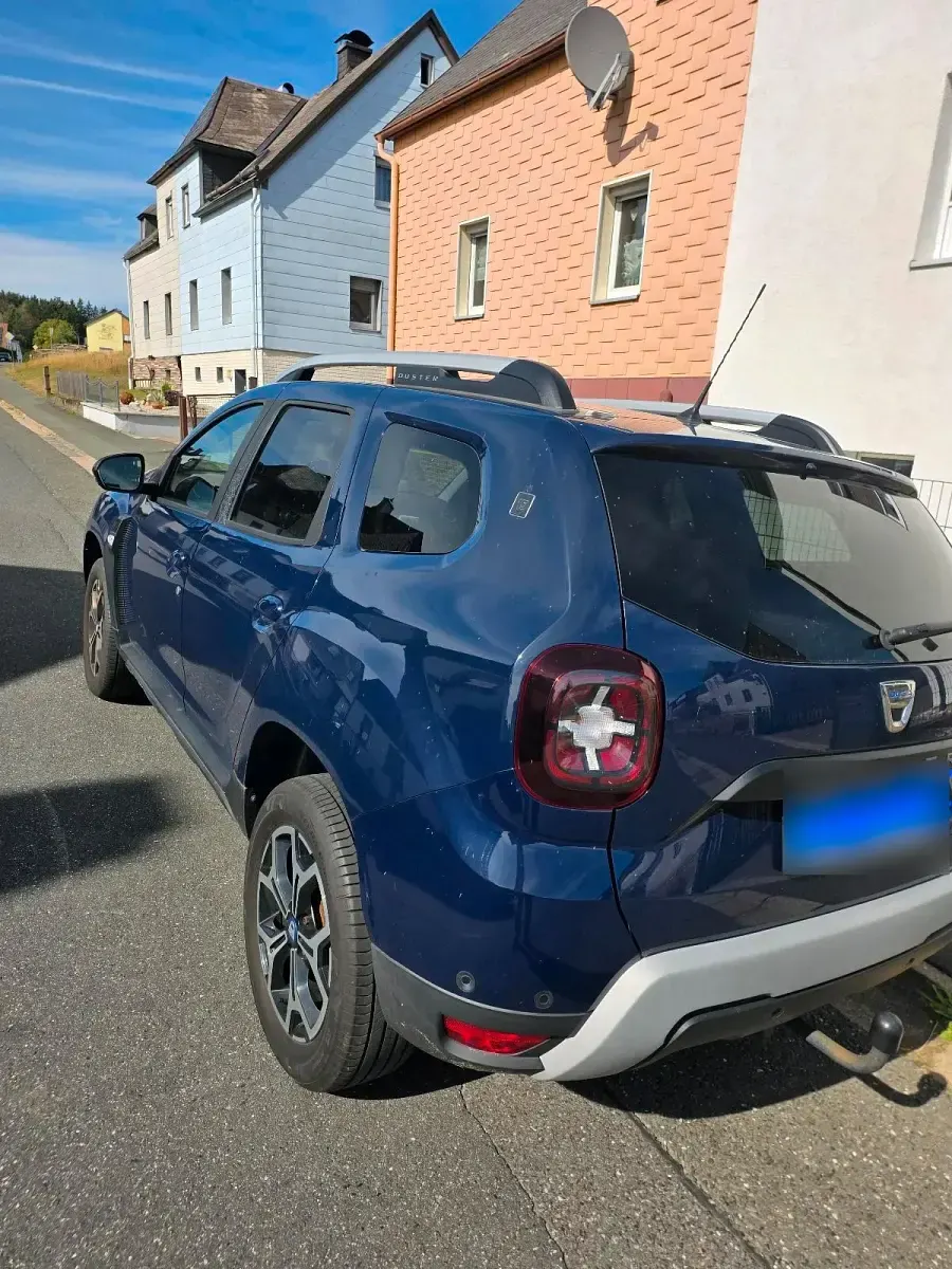 Gebraucht Dacia Duster Celebration 150 PS (110 kW) 2020 Blau SUV