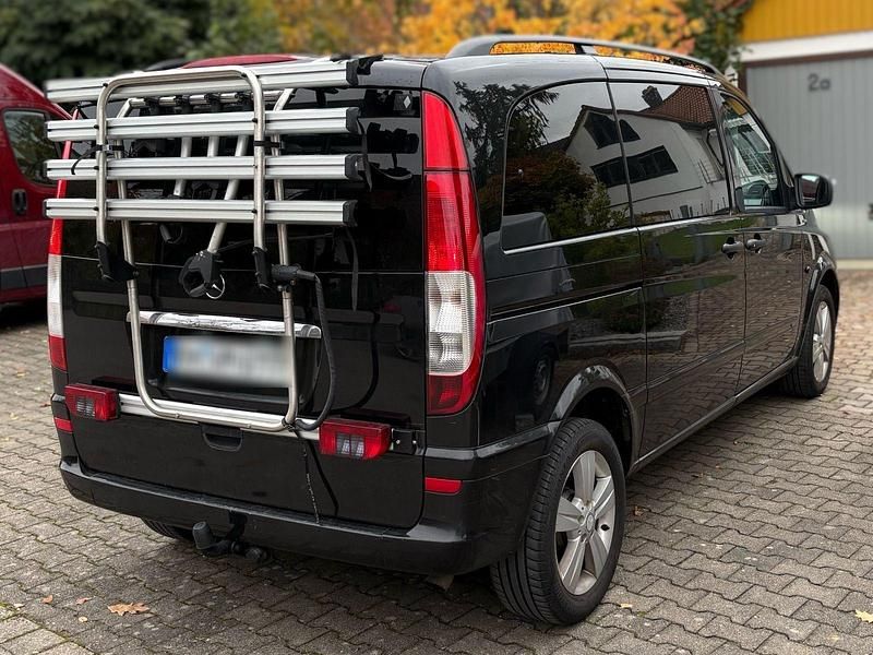 Gebraucht Mercedes Vito 163 PS (119 kW) 2011 Schwarz Van