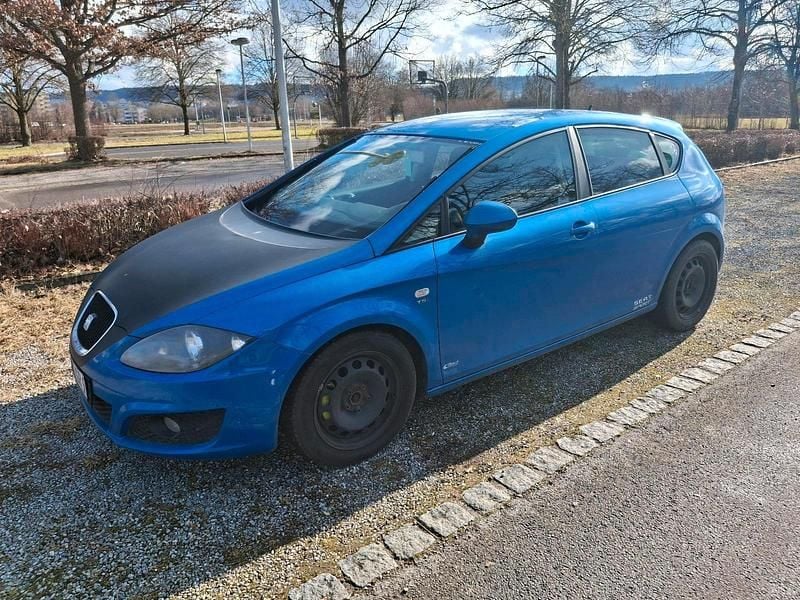 Gebraucht Seat Leon 125 PS (91 kW) 2010 Blau Kleinwagen