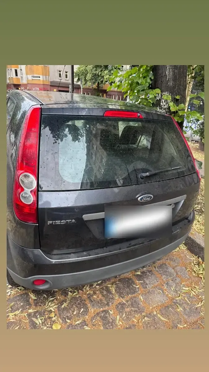 Gebraucht Ford Fiesta 51 PS (37 kW) 2007 Grau Kleinwagen