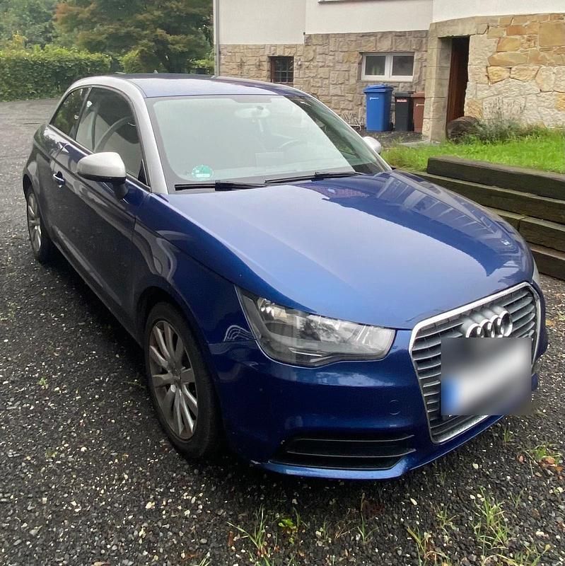 Gebraucht Audi A1 86 PS (63 kW) 2011 Blau Kleinwagen