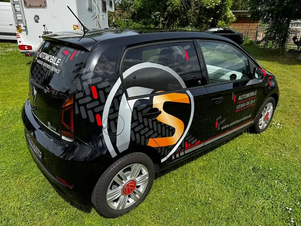 Gebraucht VW up! Beats 65 PS (47 kW) 2023 Deep black Kleinwagen