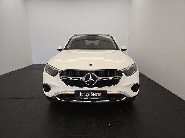 Gebraucht Mercedes GLC300e 333 PS (244 kW) 2023