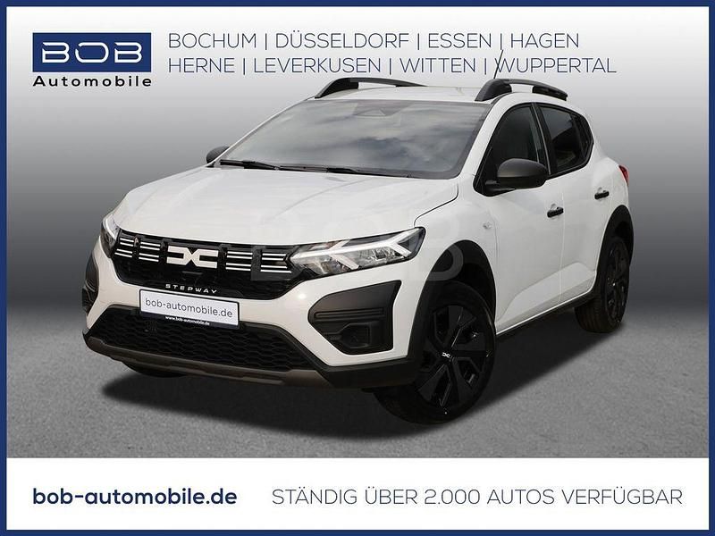 Arktis Gebraucht 2025 Dacia Sandero Essentiel Kleinwagen | 16.444 € (Guter Preis) - Bild 1/3