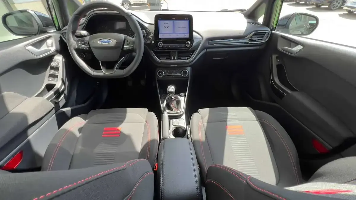 Gebraucht Ford Fiesta ST-Line 101 PS (74 kW) 2023 Obsidianschwarz Kleinwagen