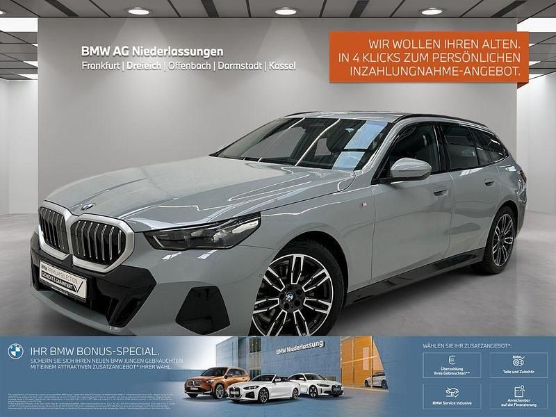 Grau Gebraucht 2024 BMW 520 M Sport Limousine | 54.680 € (Guter Preis) - Bild 1/3