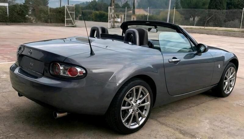 Grau Gebraucht 2009 Mazda MX5 Cabrio | 10.500 € (Fairer Preis) - Bild 1/4