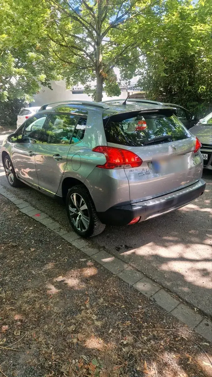 Gebraucht Peugeot 2008 110 PS (80 kW) 2016 Grau SUV