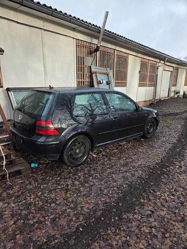 Gebraucht VW Golf IV Pacific 101 PS (74 kW) 2003 Schwarz Kleinwagen