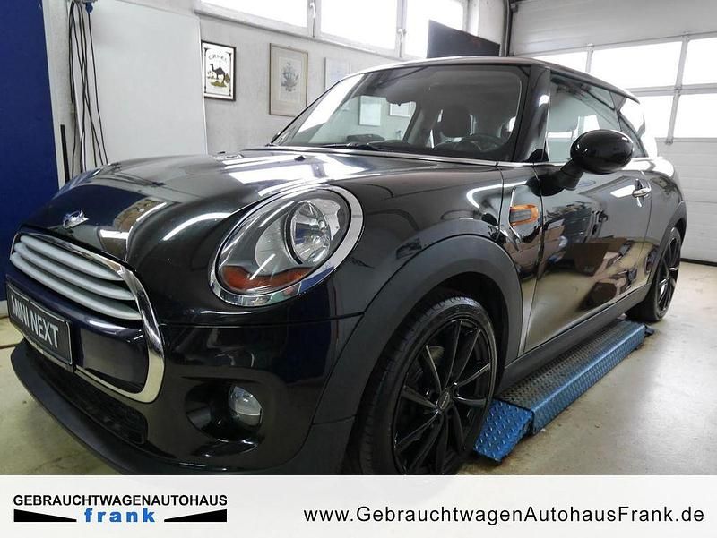 Midnight black Gebraucht 2015 Mini Cooper D Kleinwagen | 10.500 € (Guter Preis) - Bild 1/4