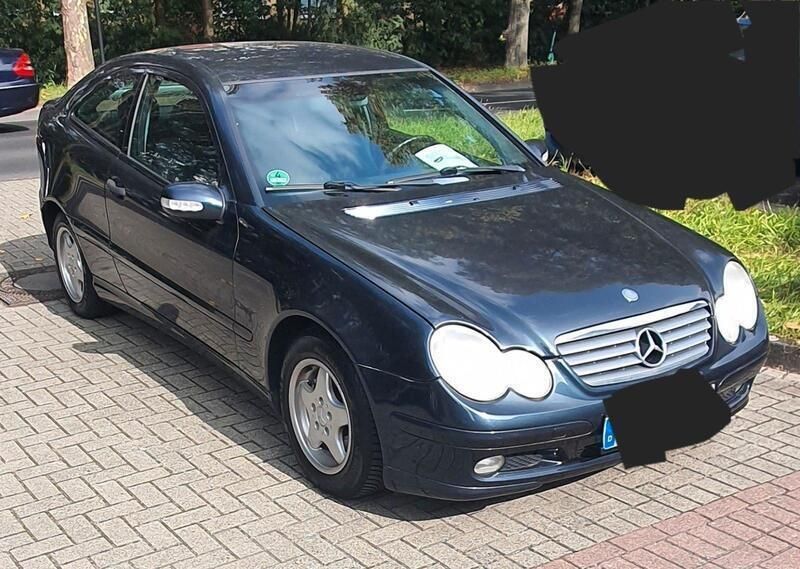 Gebraucht 2002 Mercedes C180 Coupé | 3.000 € (Fairer Preis) - Bild 1/2