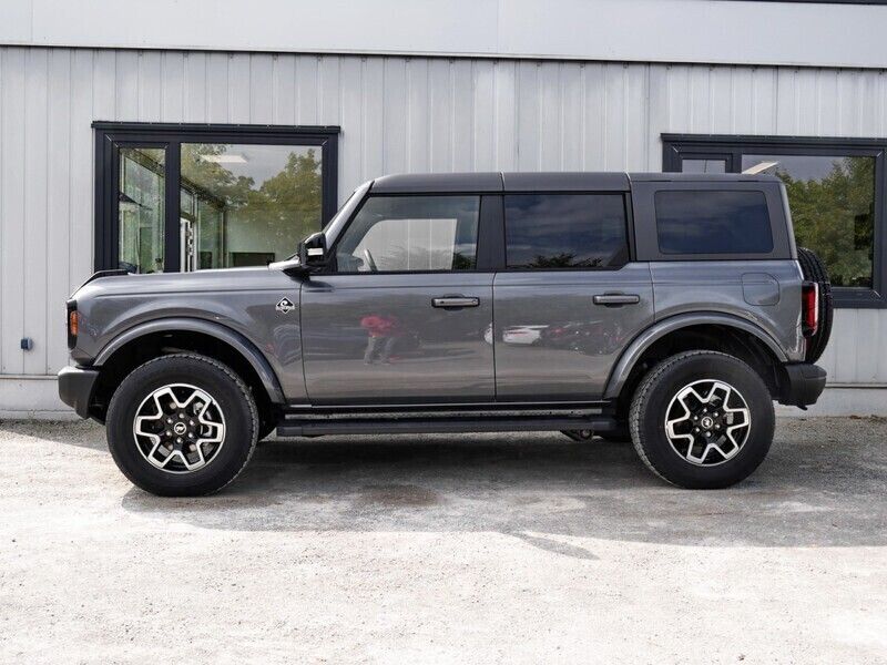Gebraucht Ford Bronco 334 PS (245 kW) 2023 Dark space grey (metallic) SUV