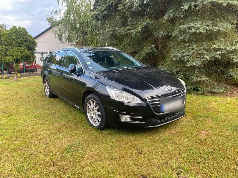 Schwarz Gebraucht 2014 Peugeot 508 Kombi | 4.800 € - Bild 1/4