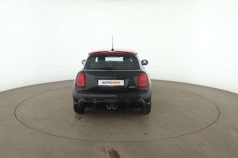 Gebraucht Mini John Cooper Works 231 PS (169 kW) 2022 Schwarz Kleinwagen
