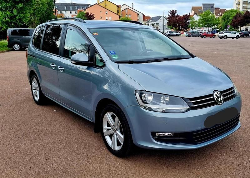 Gebraucht VW Sharan 140 PS (102 kW) 2010 Grau Van / Kleinbus