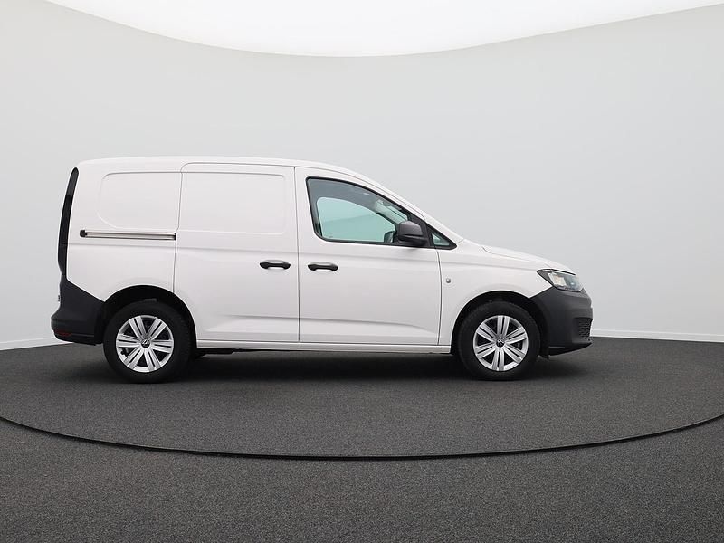 Candyweiß Gebraucht 2024 VW Caddy Comfortline Van / Kleinbus | 28.290 € (Fairer Preis) - Bild 1/4