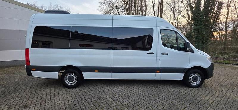 Weiß Gebraucht 2023 Mercedes Sprinter Van | 39.999 € - Bild 1/4