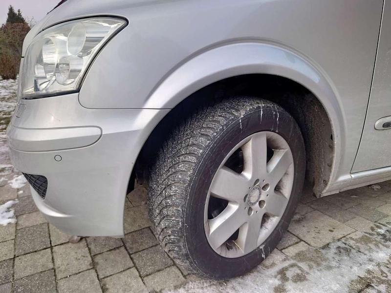 Gebraucht Mercedes Viano 163 PS (119 kW) 2013 Grau Van / Kleinbus