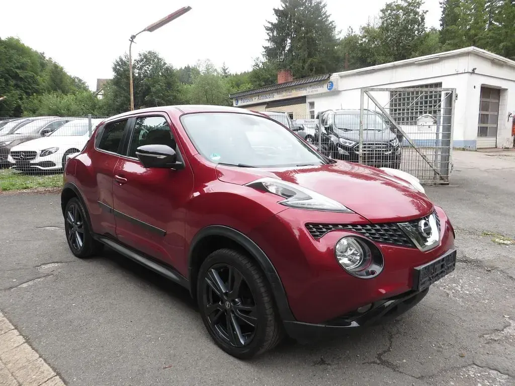 Gebraucht Nissan Juke N-Connecta 116 PS (85 kW) 2017 Rot SUV