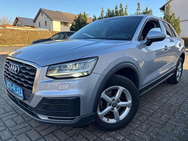 Gebraucht Audi Q2 116 PS (85 kW) 2020 Grau SUV