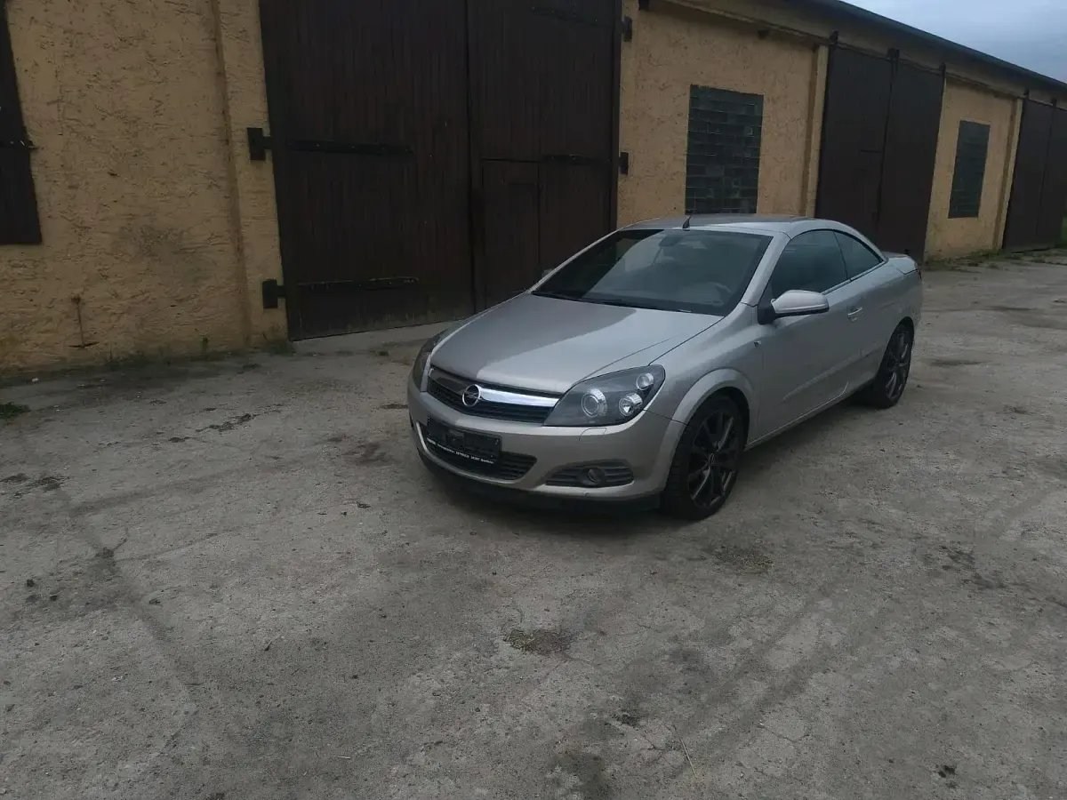 Gebraucht Opel Astra 200 PS (147 kW) 2006 Beige Cabrio