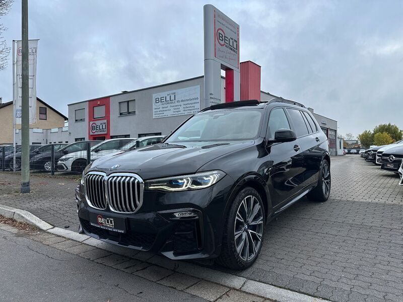 Black sapphire metallic Gebraucht 2019 BMW X7 M Sport SUV | 55.950 € (Etwas zu teuer) - Bild 1/4